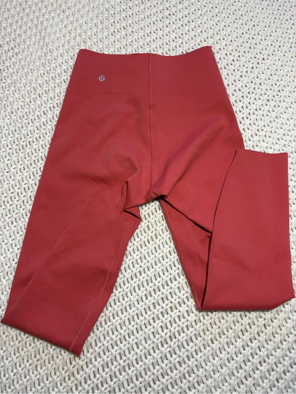 lululemon desert red glow up tight 25” size 8